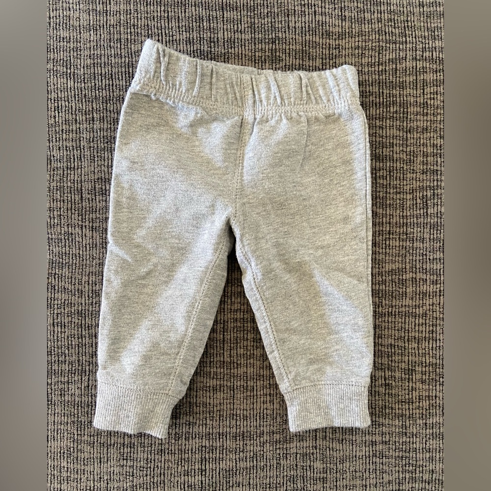Carter’s sweatpants